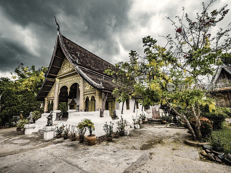 老挝的Wat Choum Khong琅Prabang